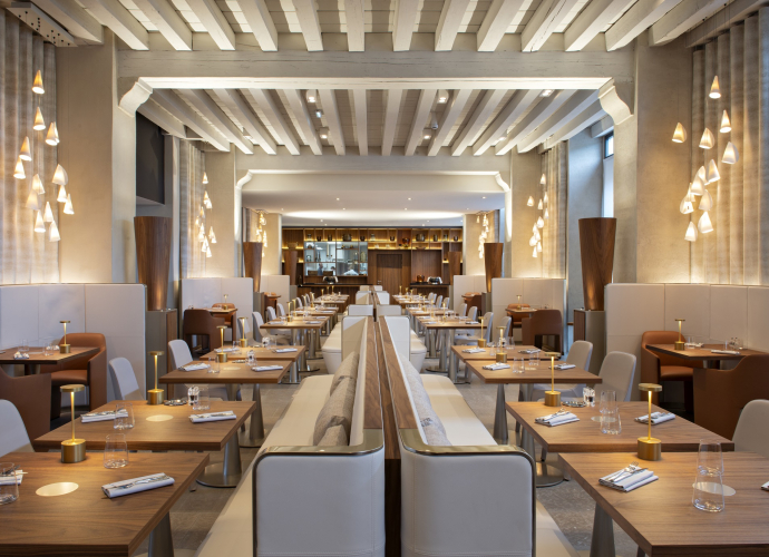 Image présentant la grande salle du restaurant Epona
