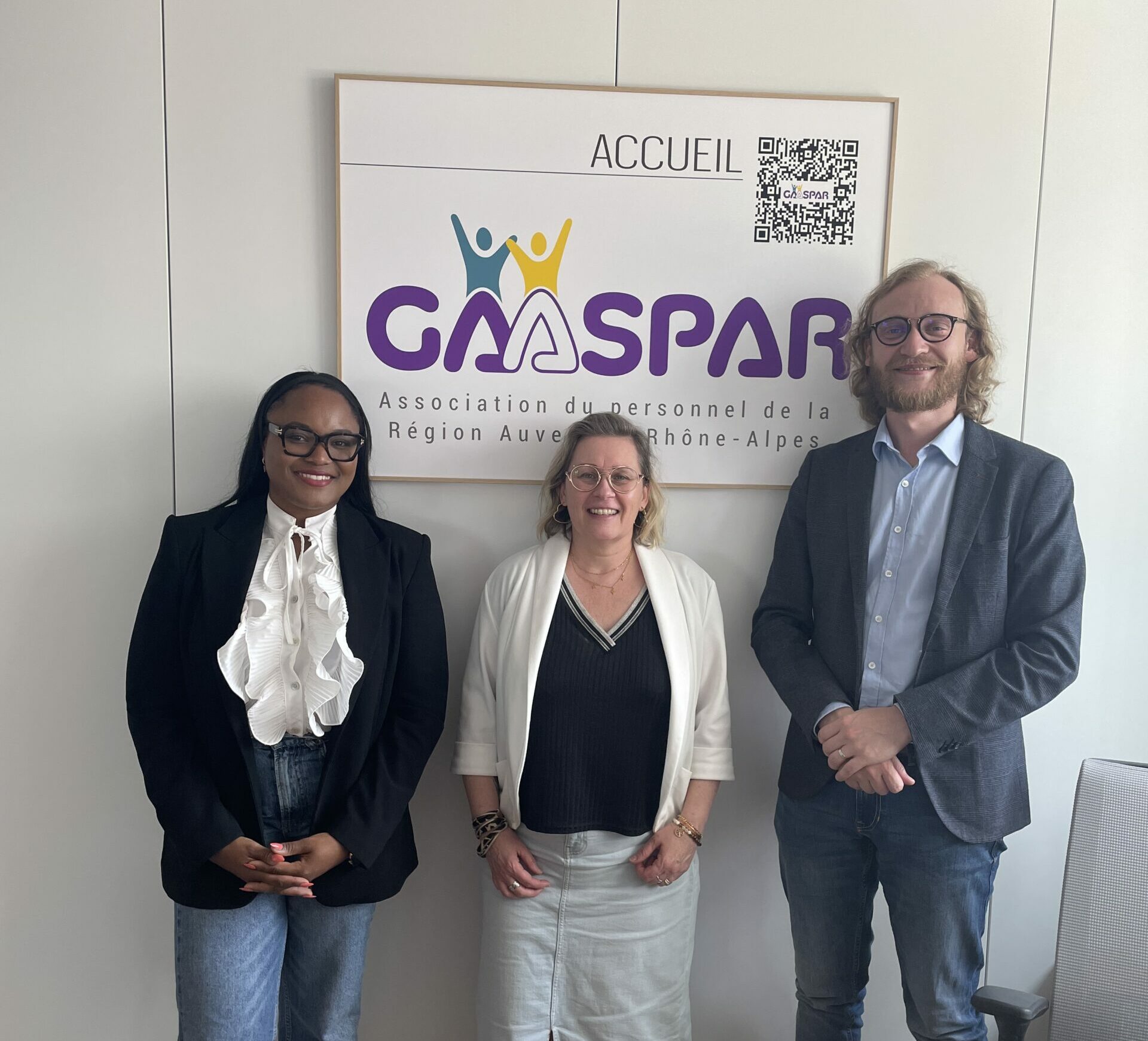 Image des fondateurs MoonSee ainsi qu'une représentante de GAASPAR